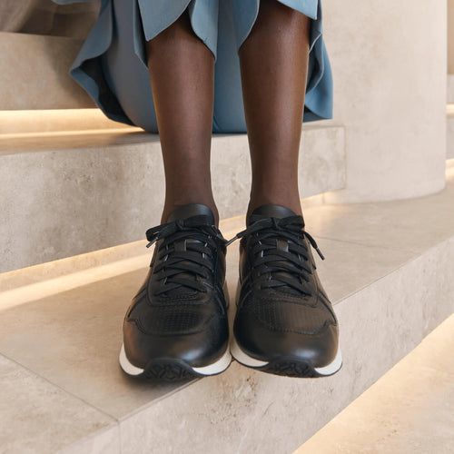 Winnie II Black/White