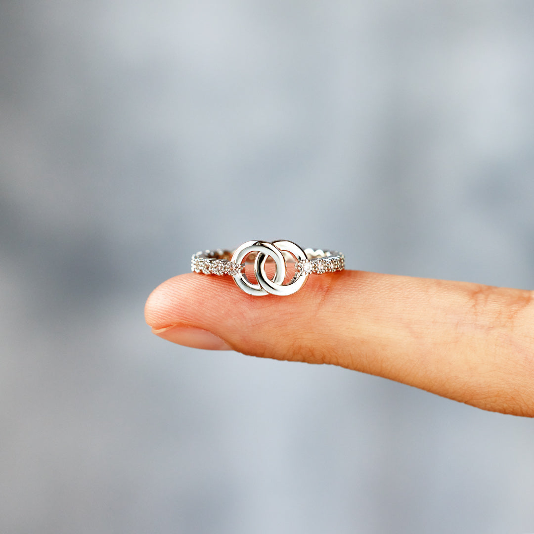 Unbreakable Bond Pavé Interlocking Ring